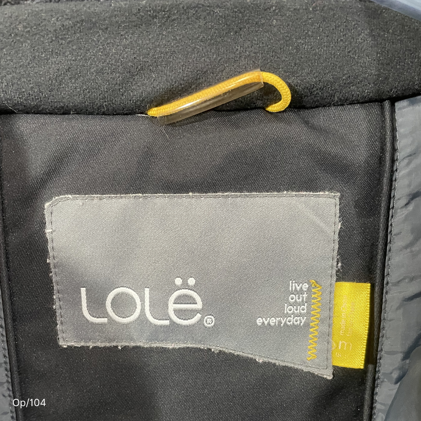 Parka Lolë Negro de Mujer Talla M.