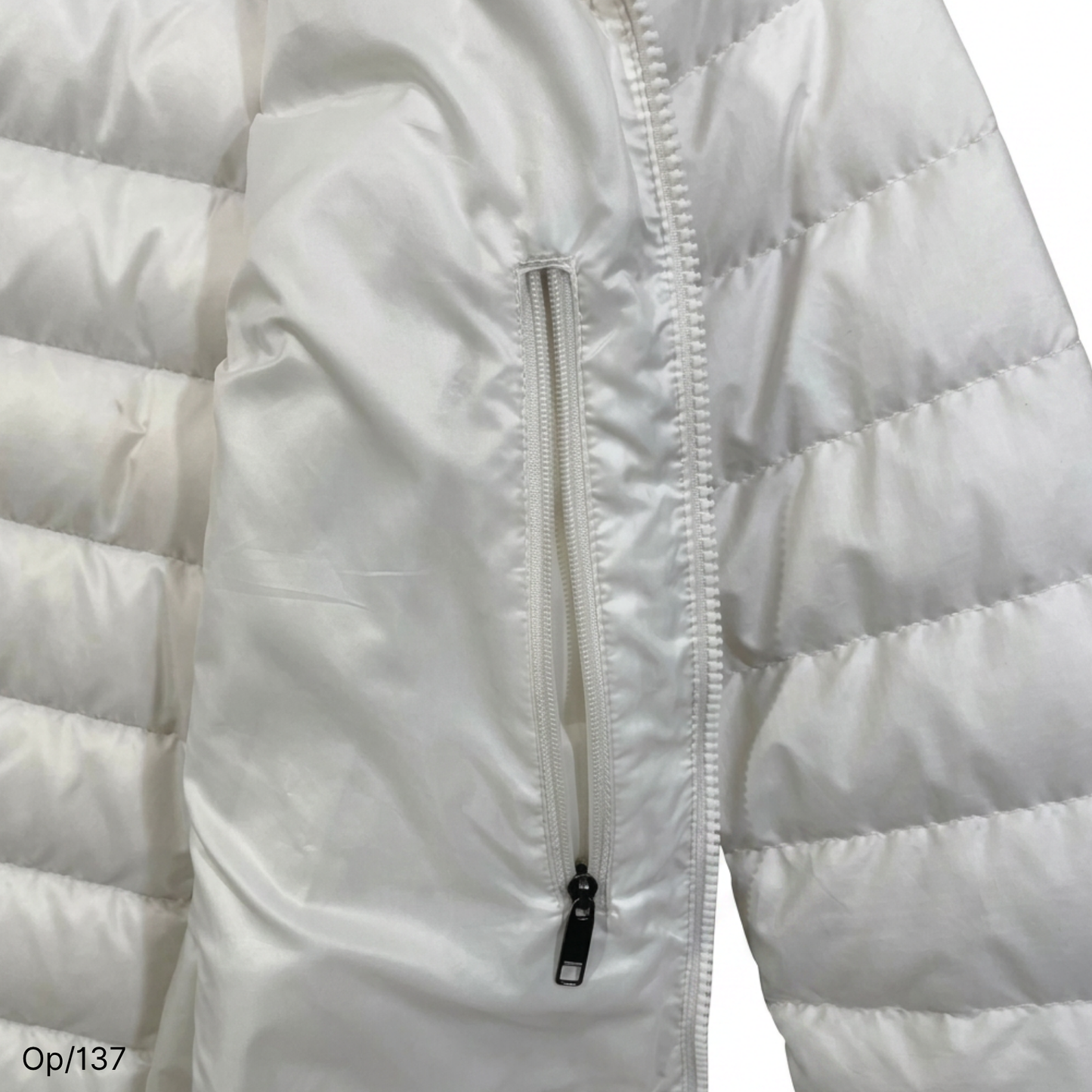 Parka Patagonia de Pluma Blanca de Mujer Talla XS.