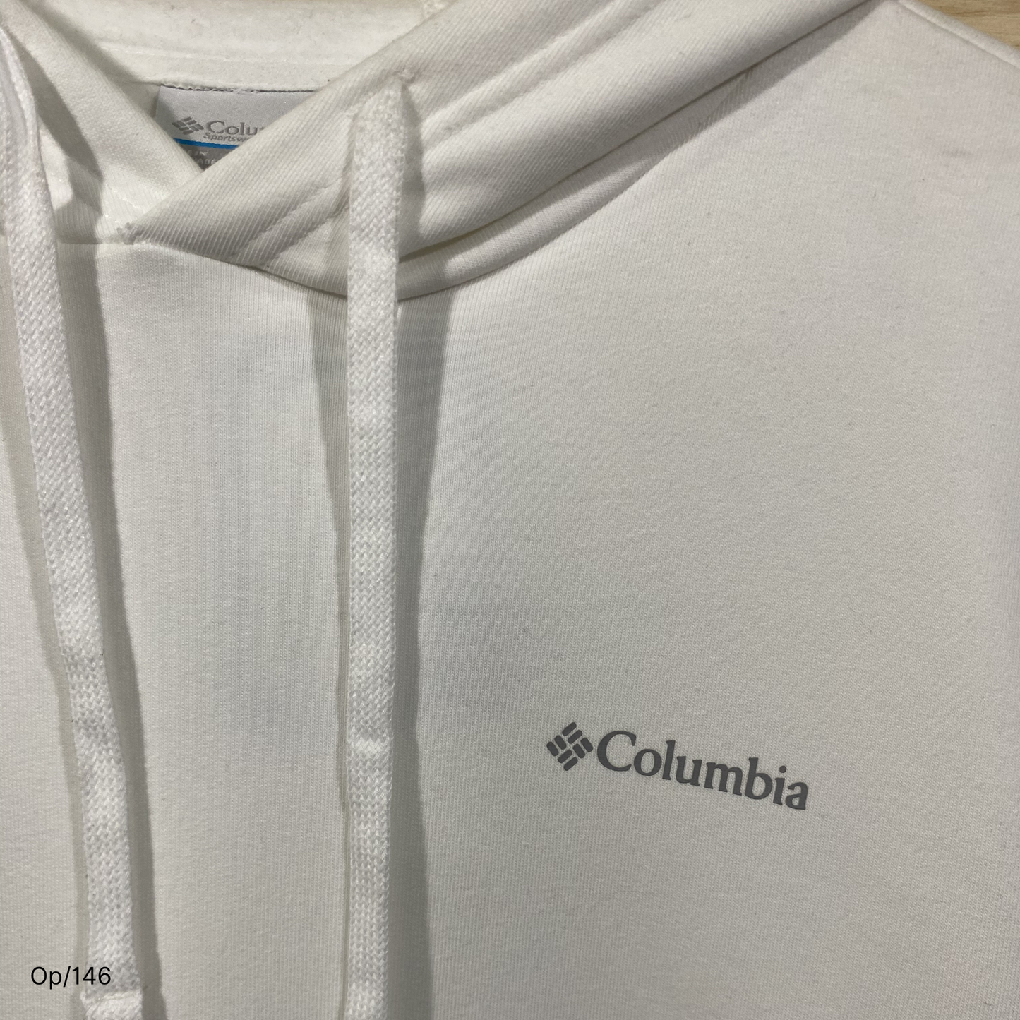 Polerón Columbia Nuevo Blanco XL.